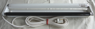 Leuchtröhrenanordnung 230V, 2x20W superaktinisch und Schwarzlicht 60cm, kpl.