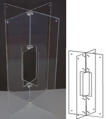 entotrap Scheibenkreuz (ohne entoLEDtrap UV-LED-Leuchte, Trichter, Dachdeckel), incl. 10 Kabelbinder.